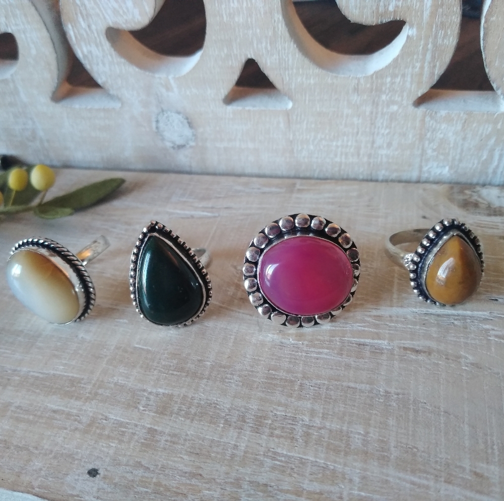 4 SILVER AND STONE RINGS NWOT
